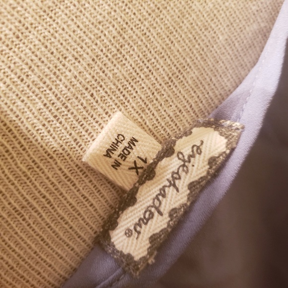 Women Eyeshadow Dressy Top. NWT - Picture 7 of 8